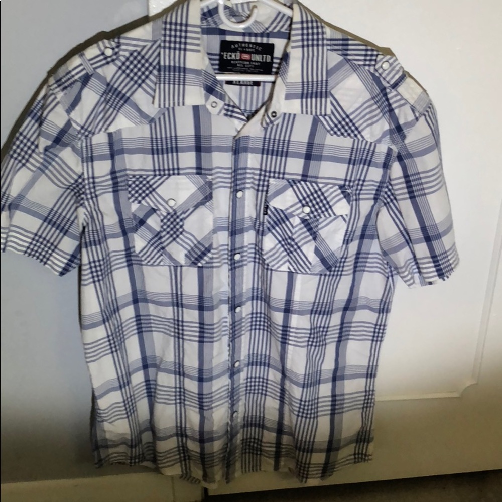 MARK ECKO BUTTON DOWN COLLARED SHIRT